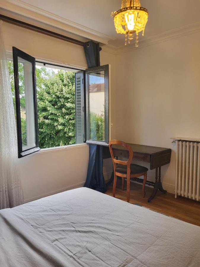 Maison A Louer 3 Chambres Sartrouville Bagian luar foto